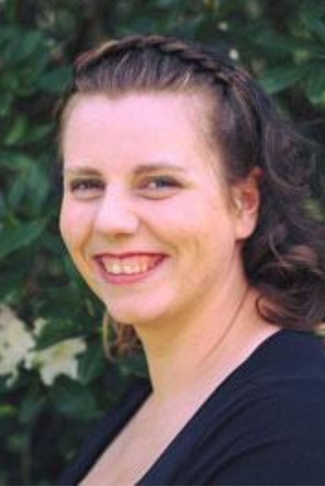 Sandra-Garding-Profilbild-Doula-Familienbegleitung-Ostfriesland Sandra-Garding-Profilbild-Doula-Familienbegleitung-Ostfriesland