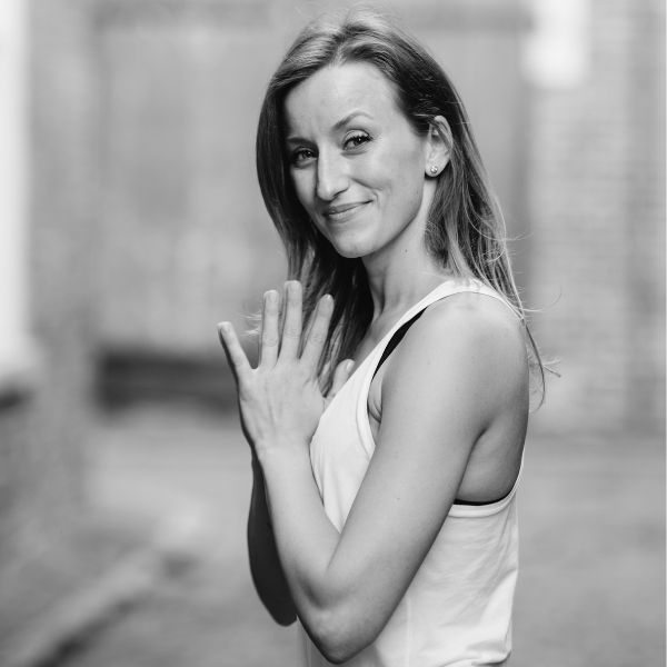 Vanessa-Yoga